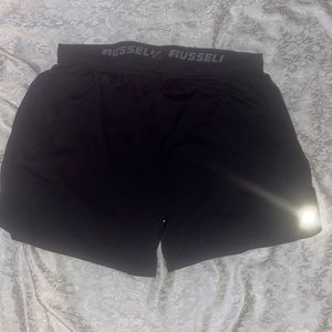 Men’s Russell Size 2X Shorts.